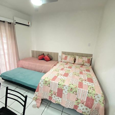 Apto Santos Gonzaga 50Mtrs Praia Exteriör bild